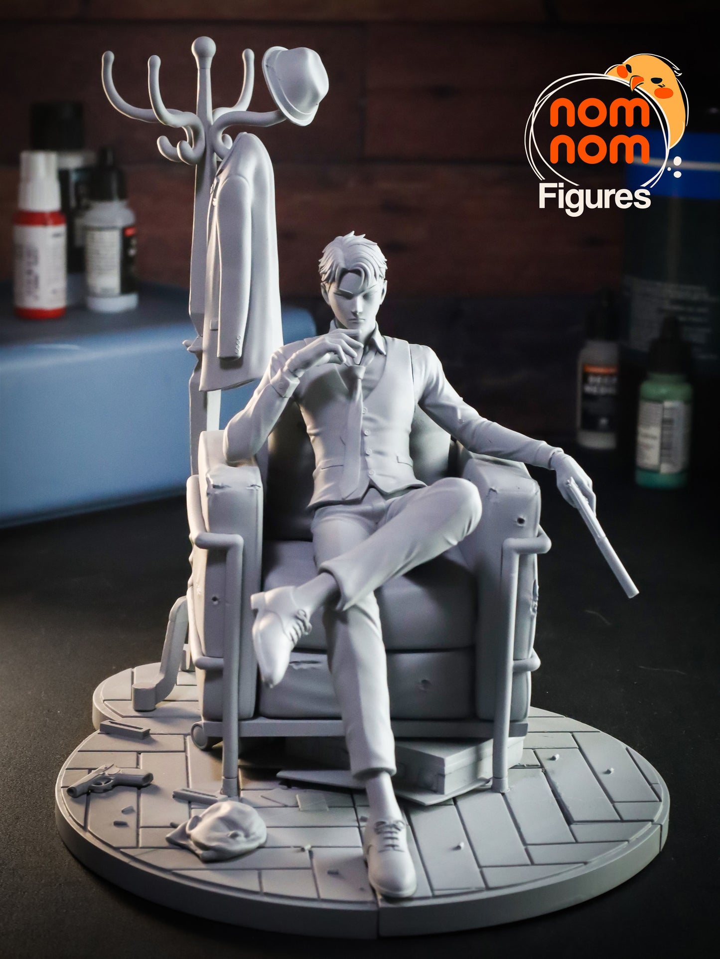 Loid Forger | 8.5-Inch Resin Model Kit | DIY Spy x Family Twilight Agent
